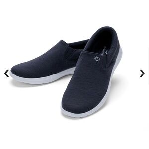 Merinos Slip On Sneakers in Black Size 7 Made From Fine Australian Merino Wool